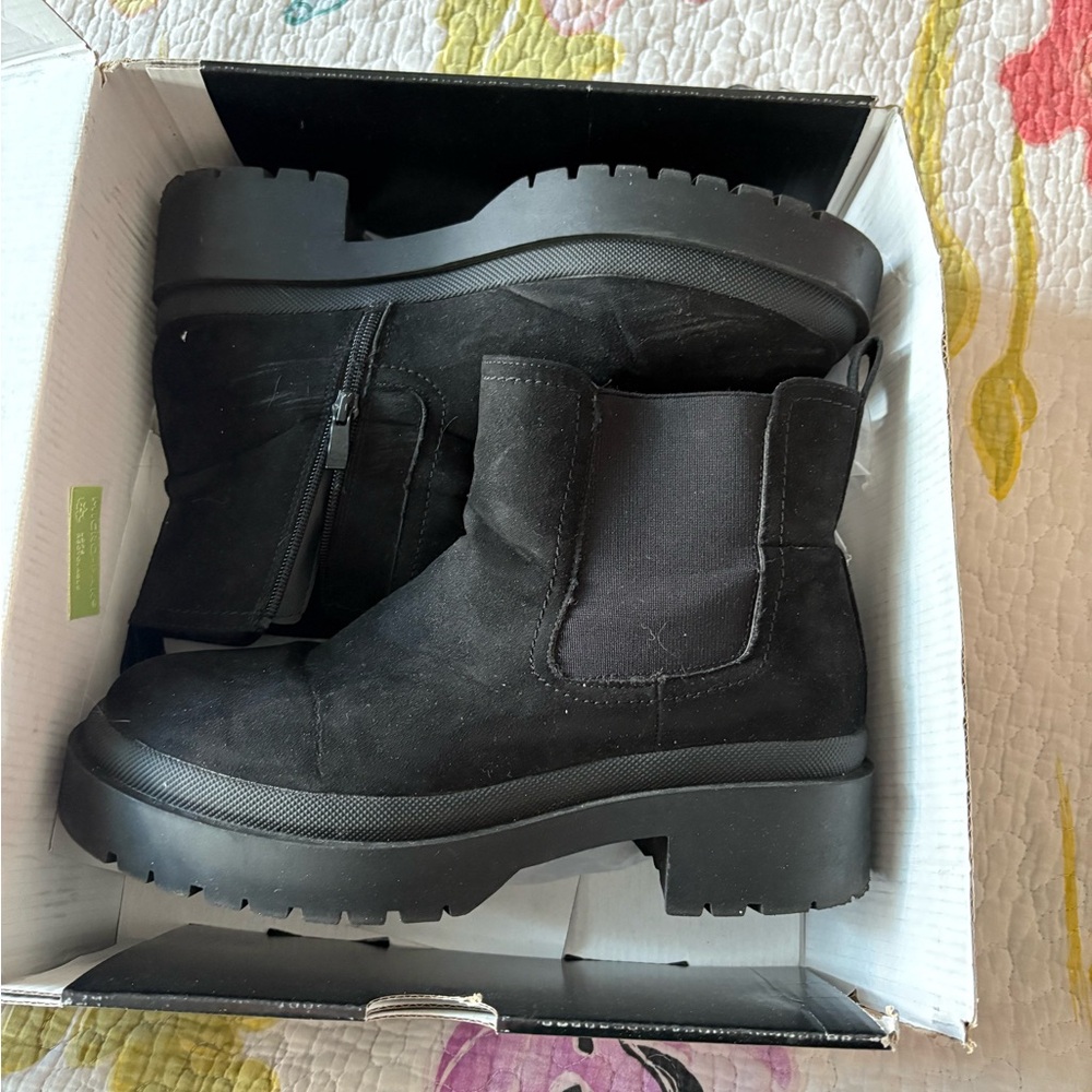 Torrid Black Chunky Chelsea Bootie Box